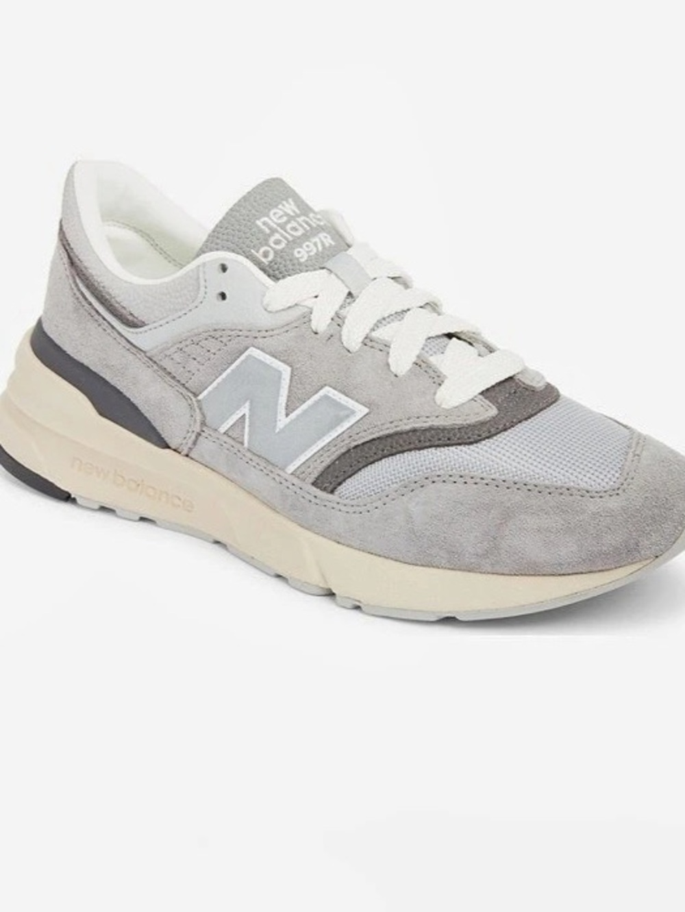 New Balance Gender Inclusive 997R Sneaker
W 8 / M 6.5 M NWOT
SHADOW GREY / RAINC